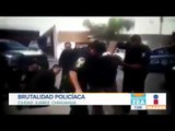 Policías detienen y meten golpiza a hombres, ya ni se pueden poner de pie | Noticias con Zea