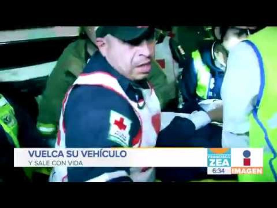 Vuelca su vehículo y sale con vida ¡Vivió para contarlo! | Noticias con Francisco Zea