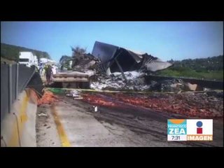 Dos personas mueren calcinadas al chocar en carretera de Querétaro | Noticais con Francisco Zea