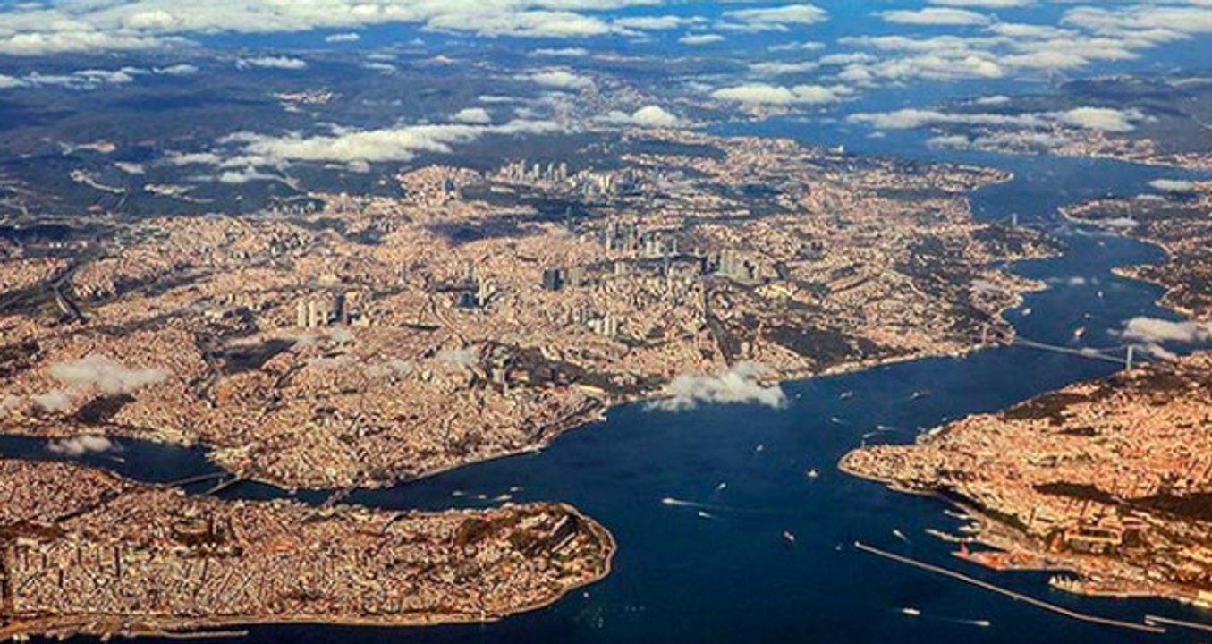 Kızılay Başkanı'ndan İstanbul'un 2 İlçesi İçin Acil Deprem Uyarısı