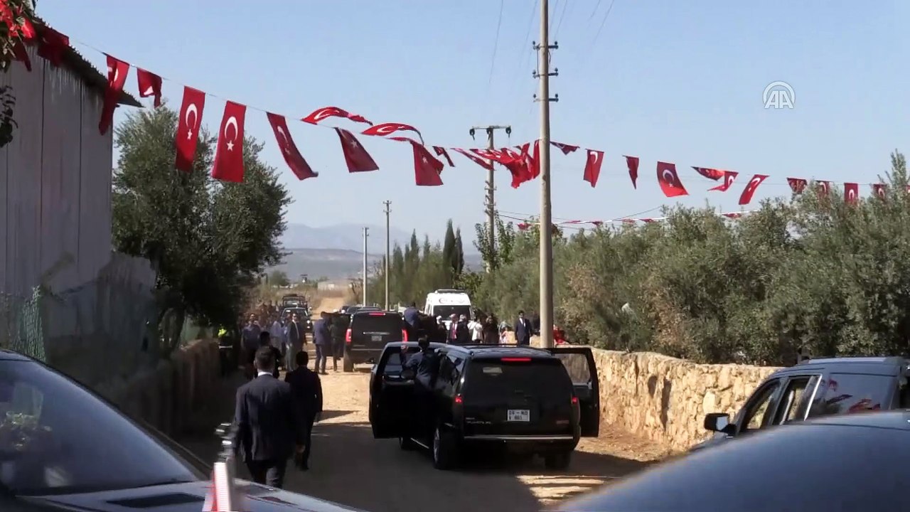 TBMM Başkanı Binali Yıldırım şehit Hekim'in ailesini ziyaret etti - ANTALYA