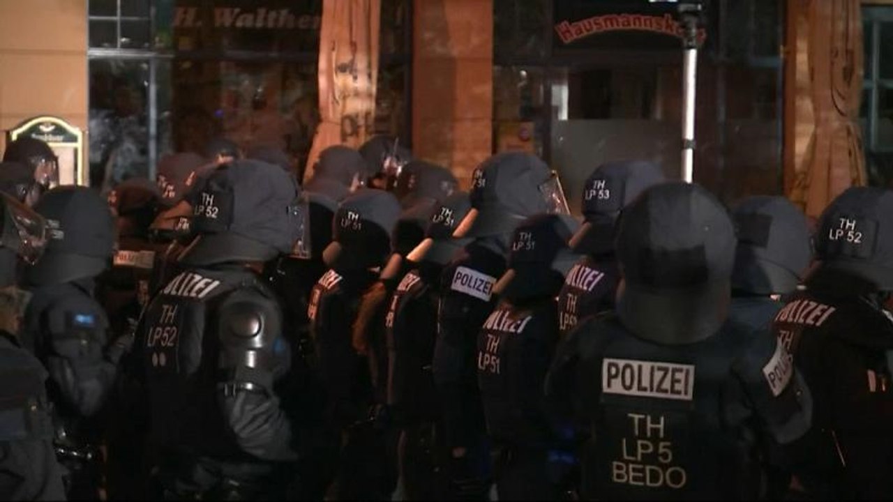 VIDEO: Krawalle bei Rechtsrock in Thüringen - Hochburg der Neonazi-Konzerte