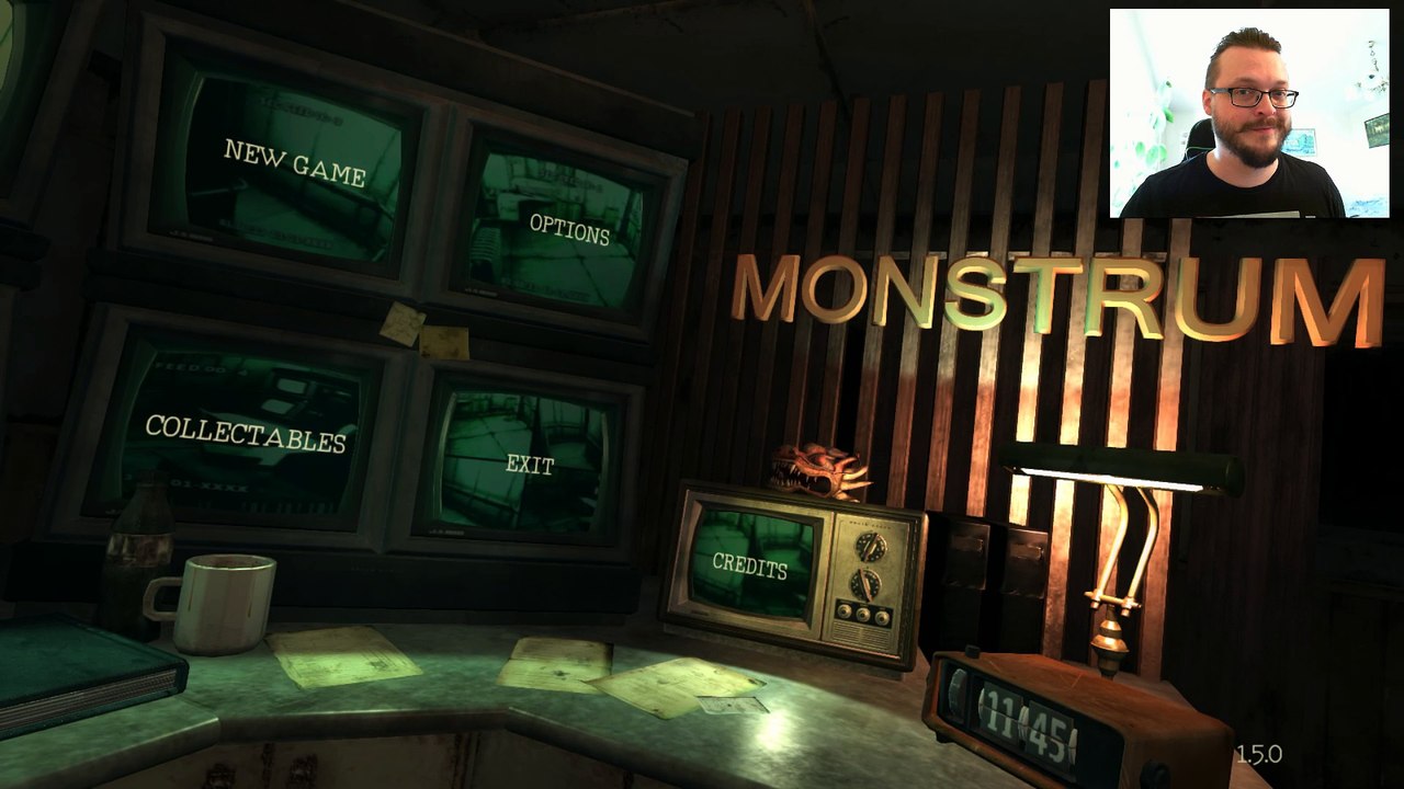 Let's play survival game Monstrum || He ate my face while I was reading!