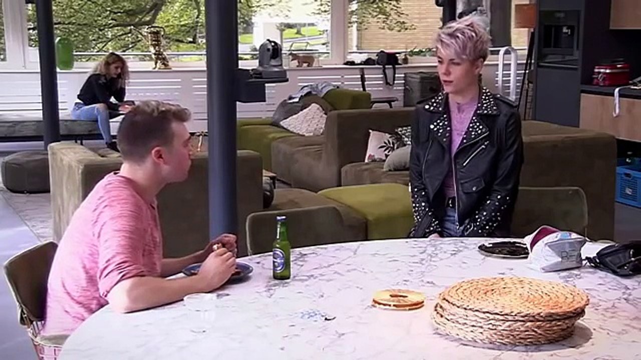 #45: Artiesten schrikken van tussenstand charts! (VOLLEDIGE AFLEVERING)