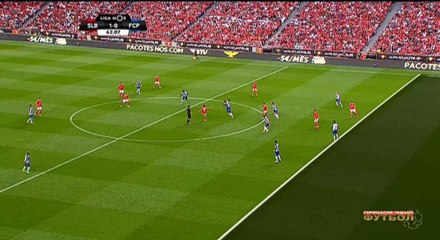Haris Seferovic Goal HD -  Benfica	1-0	FC Porto 07.10.2018