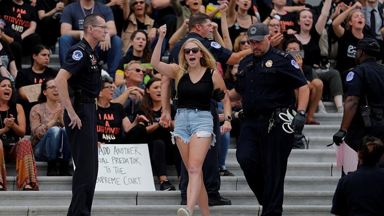 Protestas contra Kavanaugh frente al Capitolio
