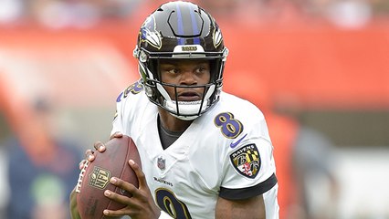Lamar Jackson lines up as RB and gets first down
