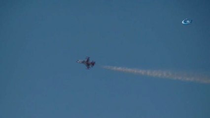 Türk Yıldızları Gösterisi Büyük İlgi Gördü