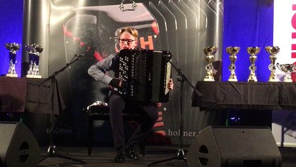 Jonas Vozbutas Trophée de l'accordéon Semur-en-Auxois