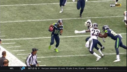 Lockett breaks loose on 42-yard kick return
