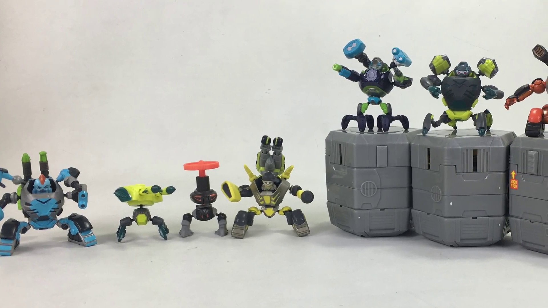 READY2ROBOT New Surprise Toys Blind Bags with SLIME from MGA - Build Swap  Battle || Keith's Toy Box - video Dailymotion