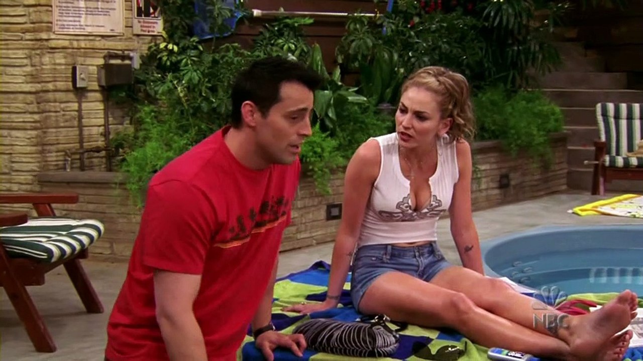 Joey S01E01 Pilot