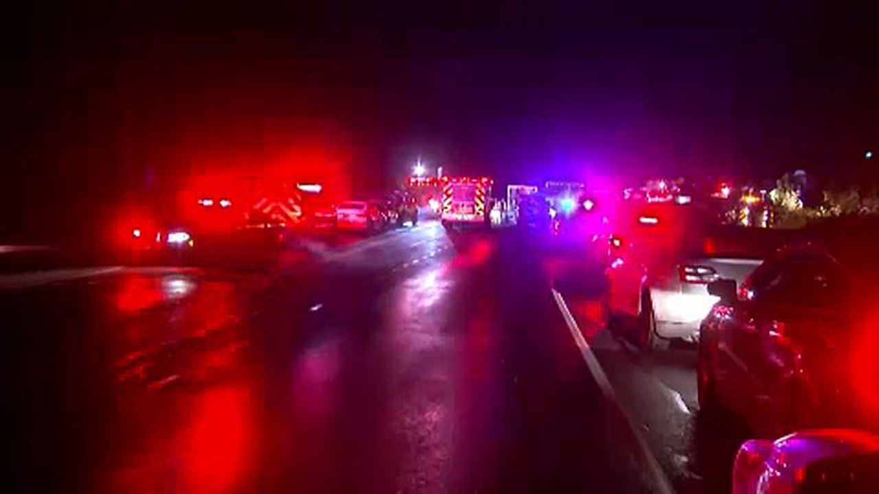 Húszan haltak meg egy limuzin-balesetben