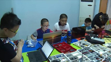 هذا الصباح- المدارس الصينية تعلّم الأطفال صناعة الروبورتات