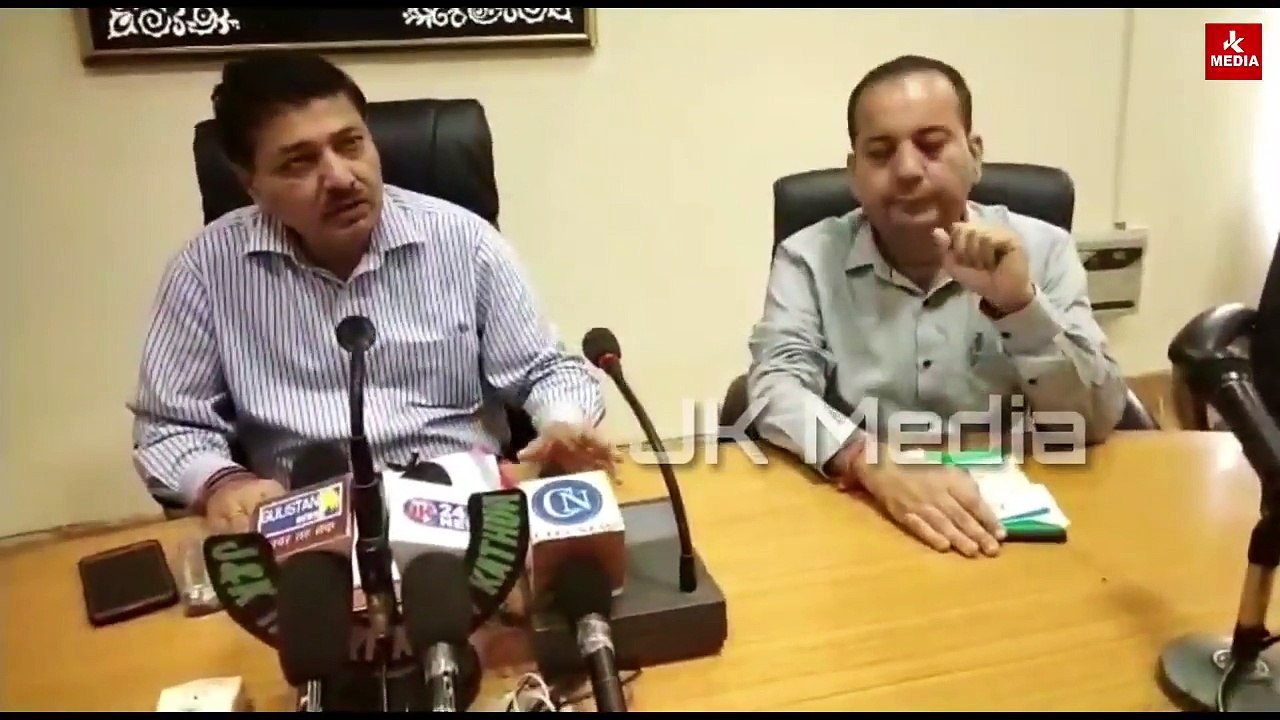 DEO Kathua addressing reporters at Kathua regarding ULB election