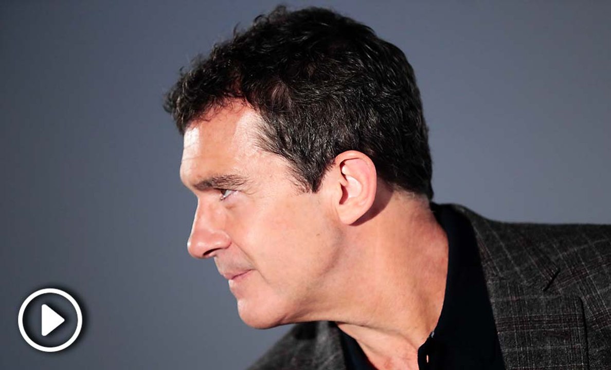 ¿Culpa Antonio Banderas a la moda de su ataque al corazón?