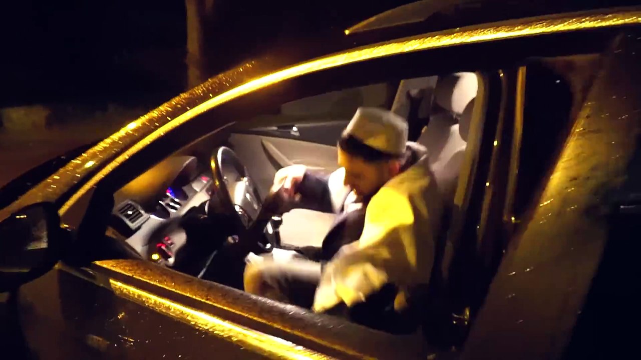 DER AUSLÄNDISCHE VATER ⎮ Younes jones