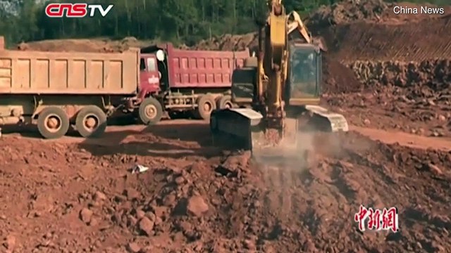 Découverte de 30 oeufs de dinosaures vieux de 130 millions d'années en Chine