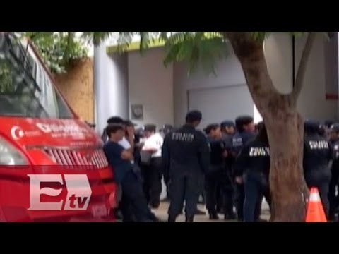 Policías en paro toman instalaciones del C4 en Oaxaca / Excélsior Informa