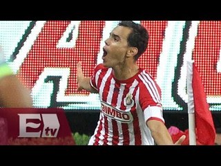 Contento Omar Bravo por convertirse en el máximo goleador de Chivas/ Rigoberto Plascencia