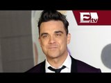 Robbie Williams cayó del escenario y rompió el brazo de una fan   / Joanna Vegabiestro
