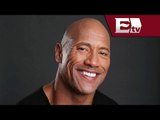 Dwayne Johnson en la alfombra roja de  