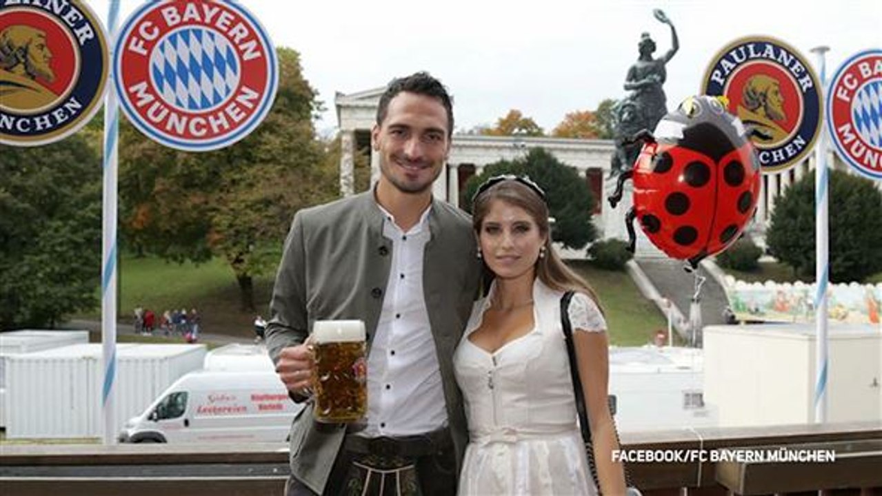 So feierten die Stars des FC Bayern auf dem Oktoberfest