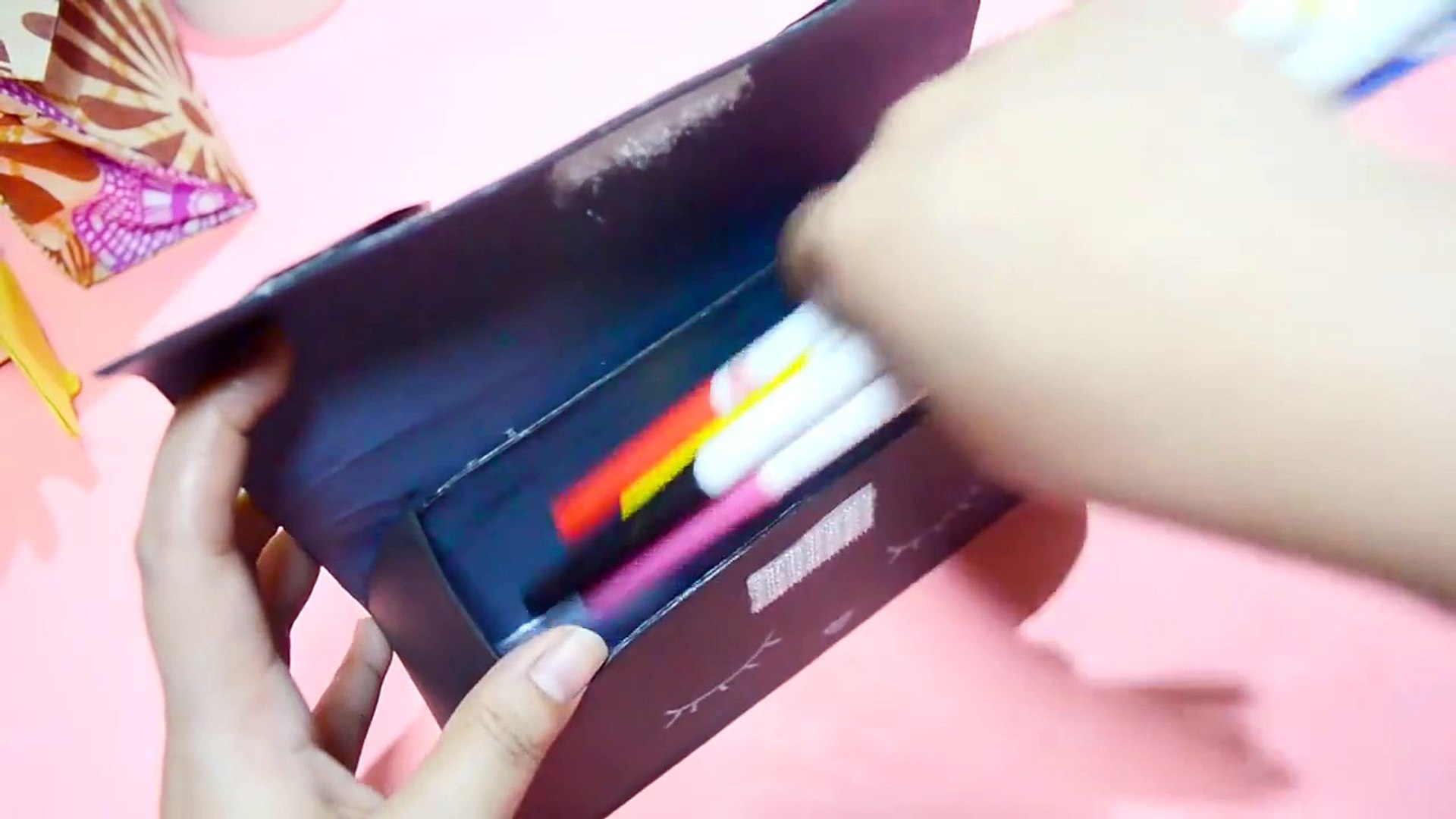 ⁣DIY Pencil Case |DIY POUCH| Diy Make Up Bag |MissDebbieDIYCredit: MissDebbieDIYYoutube: