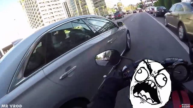 Motorcycle Crashes and Mishaps 2018 & Motorbike vs Car - Near Miss [EP#39]