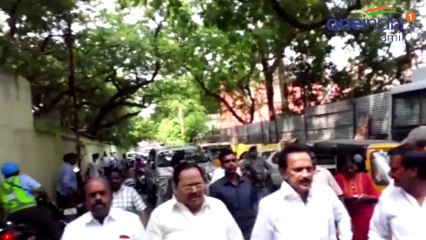 நக்கீரன் கோபாலை காண மருத்துவமனைக்கு வந்த ஸ்டாலின்! -வீடியோ