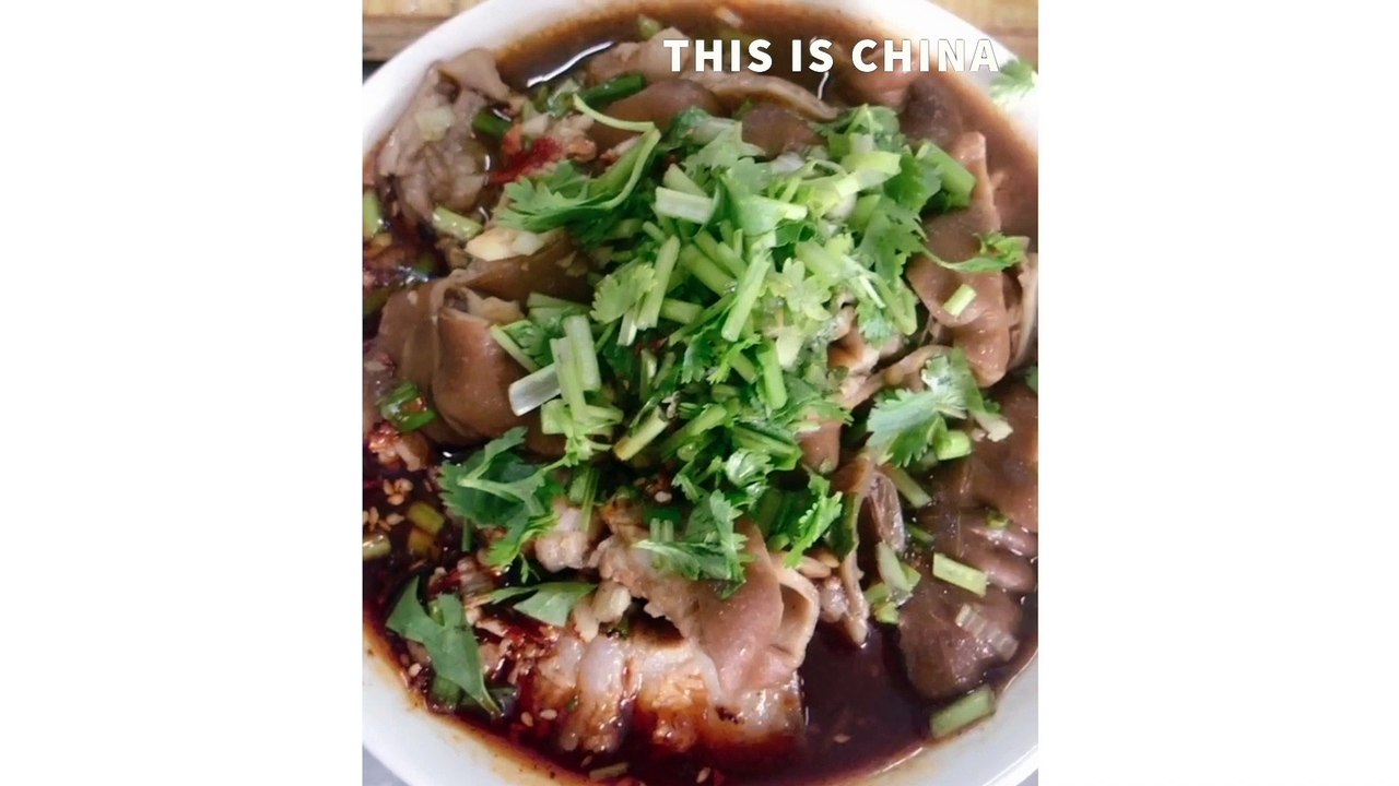 Traditional Autumn&Winter Food to Eat in Beijing | Luzhuhuoshao