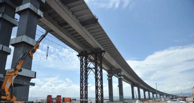 İstanbul-İzmir Ulaşımını 3,5 Saate Düşüren Projenin Yüzde 95'i Tamamlandı