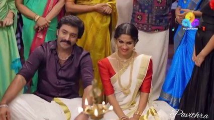 പ്രേമിക്കുവാണേൽ ദാ ഇങ്ങനെ പ്രേമിക്കണം..നമ്മുടെ സീതേച്ചിയെയും ഇന്ദ്രേട്ടനേയും പോലെ