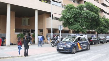 Un hombre se suicida en Málaga tras matar a una niña tirandola por la ventana