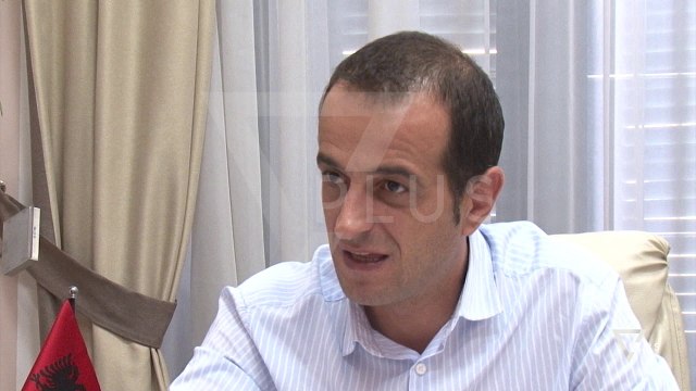 Mijëra të vdekur ende në regjistrat e gjendjes civile - News, Lajme - Vizion Plus