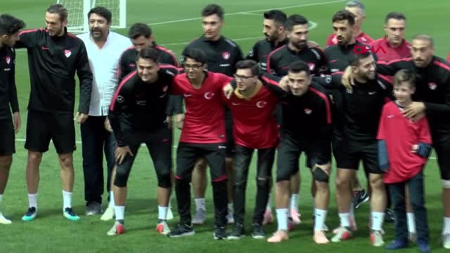 Spor A Milli Futbol Takımı, Bosna Hersek Maçının Hazırlıklarını Sürdürdü