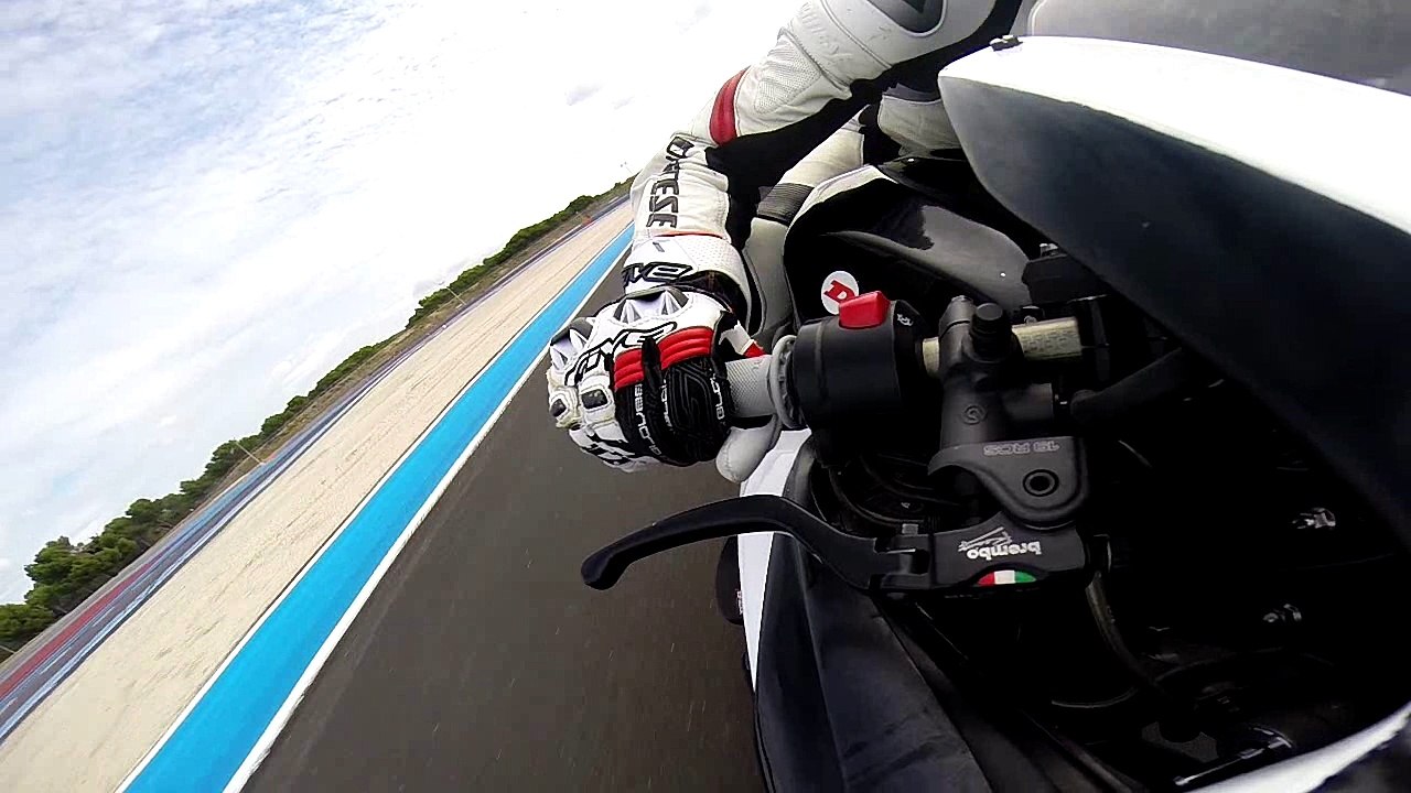 GSX-R 750 Circuit du CASTELLET - First on Track PAUL RICARD