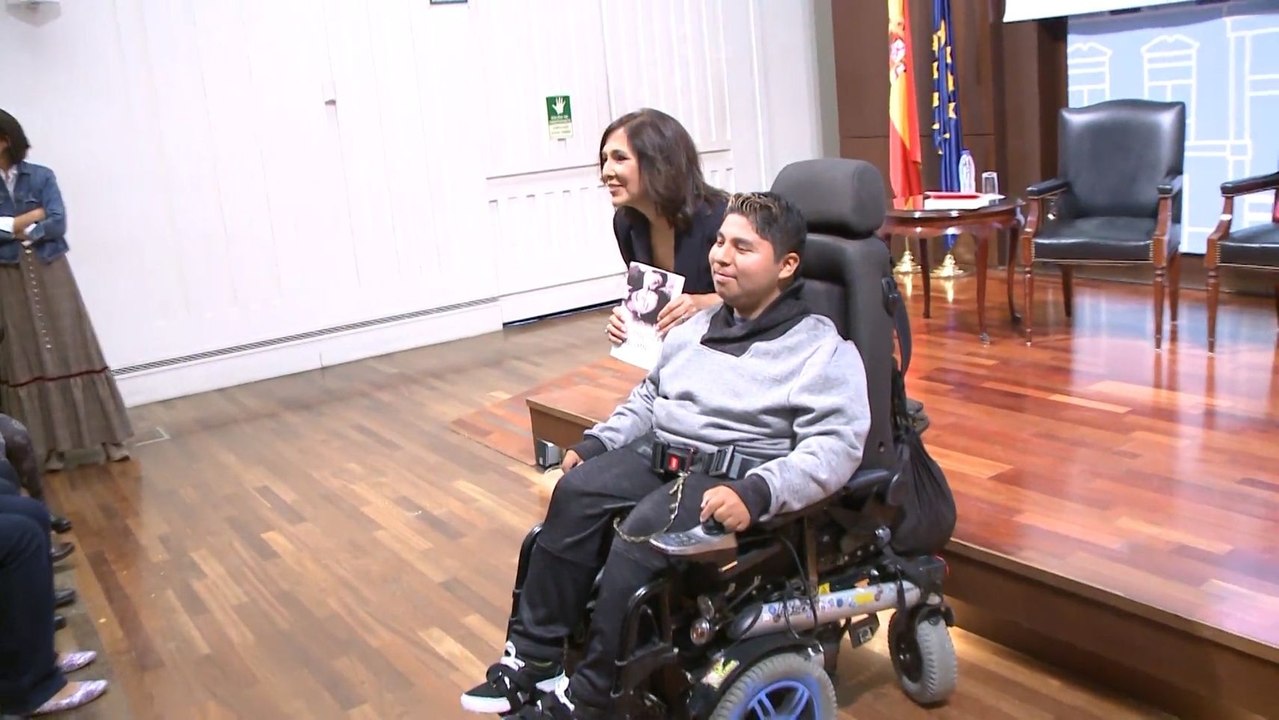 Isabel Gemio y su hijo Gustavo no reprimen su emoción con 'Mi hijo, mi maestro'