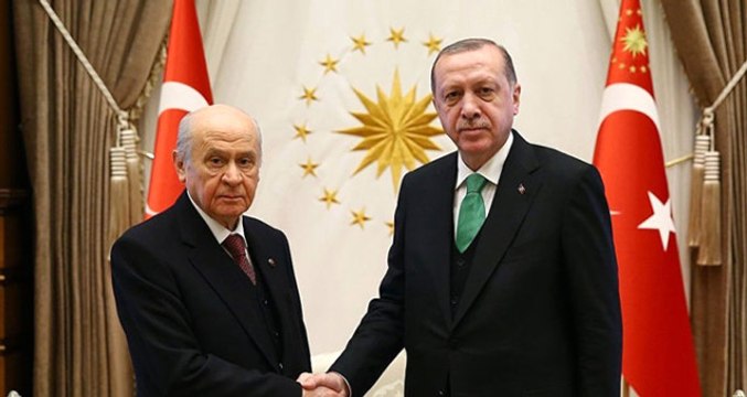 MHP Genel Başkanı Bahçeli'den İttifak Açıklaması: İttifakta Siyasi Kombin Modelini Hayata Geçirebiliriz