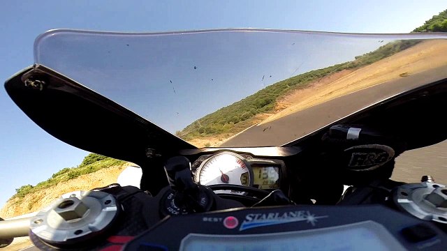 Circuit Alès GSX-R 750 vs R6 vs R1 vs DUCATI 1''28,10