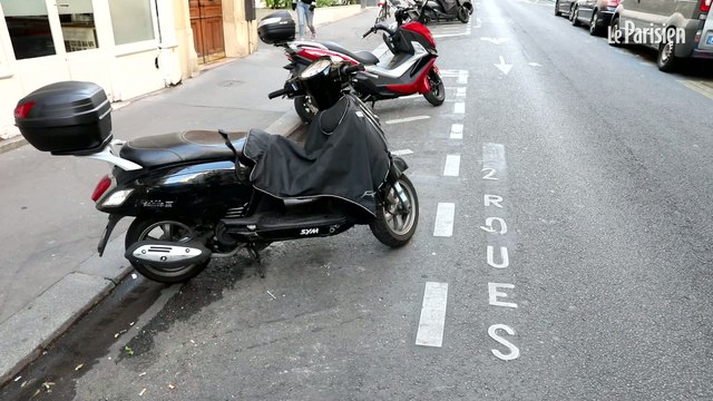 Stationnement à Paris : les deux roues vont-ils passer à la caisse ?
