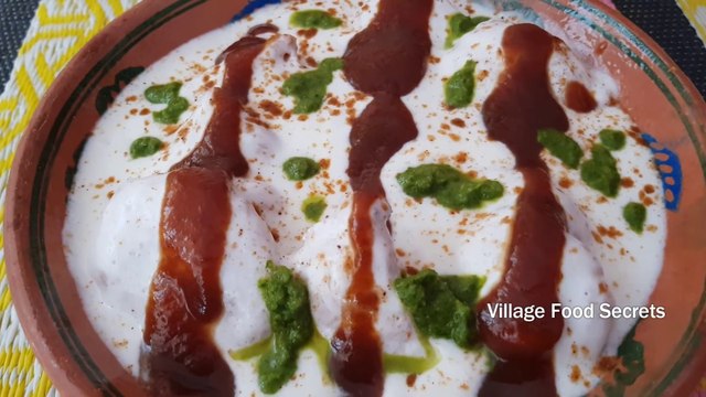 Dahi Bhalla Recipe - Dahi Baray Recipe by Mubashir Saddique - Village Food Secrets