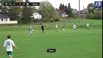 Football - Il tire sur des câbles électriques