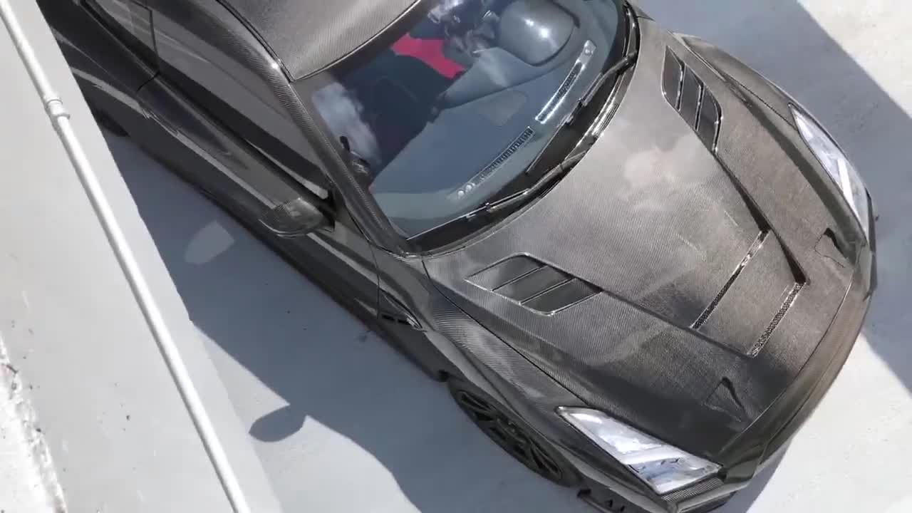 Dry Carbon Nismo GT-R Overtake O-Attack