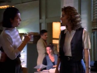 NYPD Blue S03E10 The Backboard Jungle