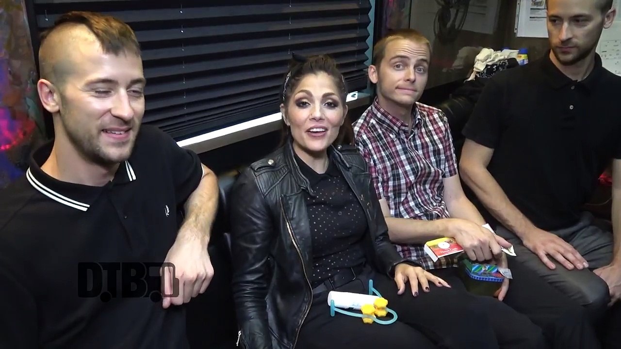The Interrupters - PRESHOW RITUALS Ep. 406 [Warped Edition 2018]