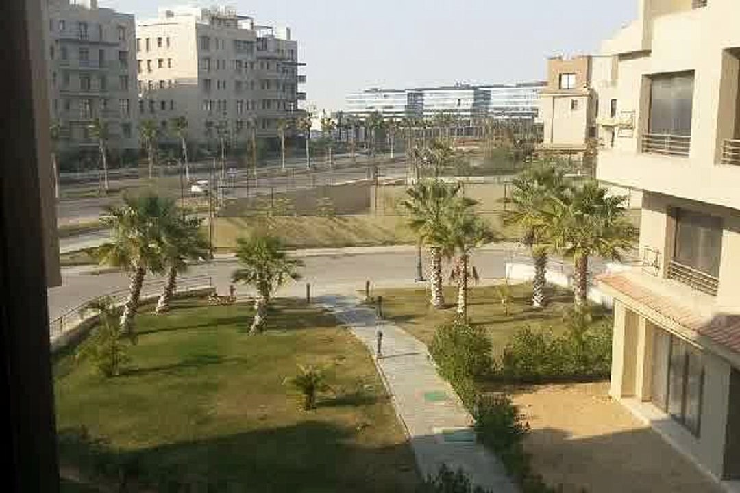 شقة بكمبوند كازا للايجار
