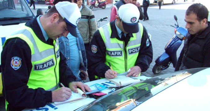 Son Dakika! Trafik Cezalarının Tutarında Artış Yapılmasına İlişkin Teklif Meclis Başkanlığına Sunuldu