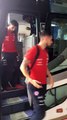 ¡Llegamos al Aeropuerto de Chitose !En los próximos minutos, #LaRoja viajará ✈️ a Seúl y después vía terrestre hasta Suwon para mentalizarse en el duelo fre