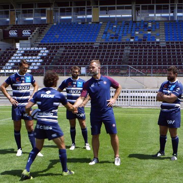 Un blogueur, un ballon ovale : découvrez comment la défense a évolué dans le rugby en vidéo !